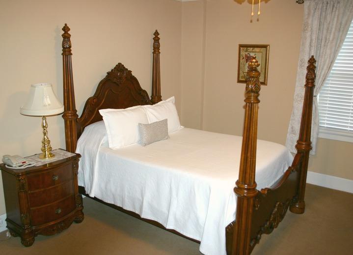 The Woodford Inn Versailles Extérieur photo